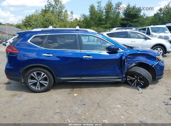 5N1AT2MV7HC759845 2017 NISSAN ROGUE Blue Vista interior trasera