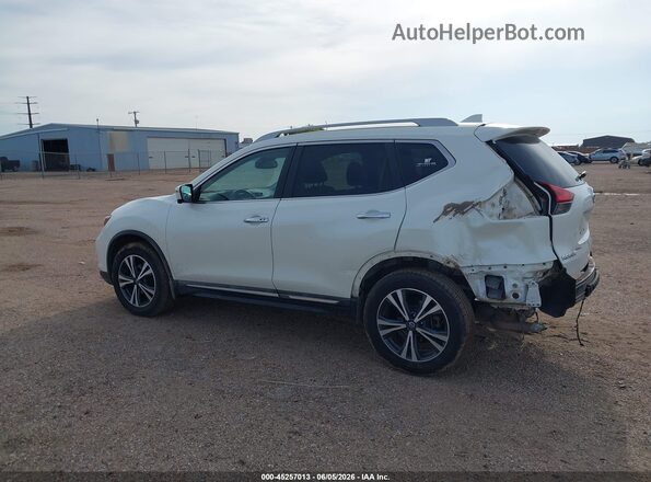 5N1AT2MV7HC869763 2017 NISSAN ROGUE White 
