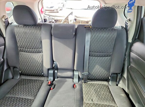 5N1AT2MV7JC710165 2018 NISSAN ROGUE Silver Rear seats view