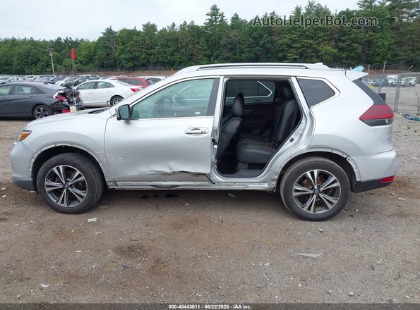 5N1AT2MV7JC730500 2018 NISSAN ROGUE Silver 