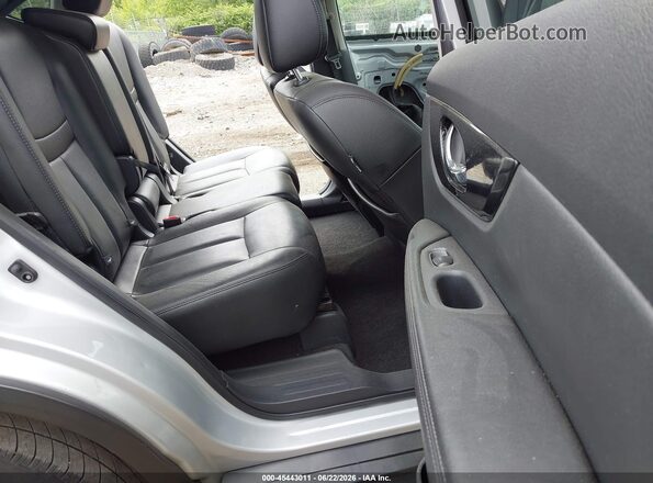 5N1AT2MV7JC730500 2018 NISSAN ROGUE Silver Widok naklejki z numerem VIN