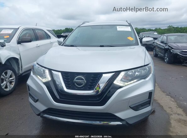 5N1AT2MV7JC825798 2018 NISSAN ROGUE Silver Instrument cluster view