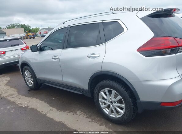 5N1AT2MV7JC825798 2018 NISSAN ROGUE Silver 360 interior view
