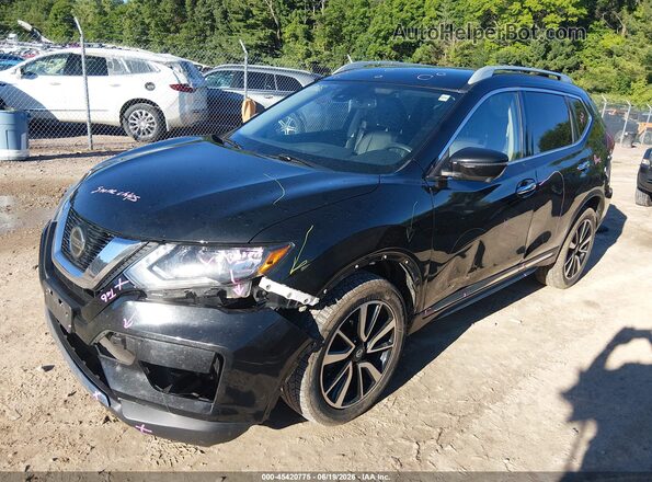 5N1AT2MV7KC807500 2019 NISSAN ROGUE Черный Передняя левая четверть