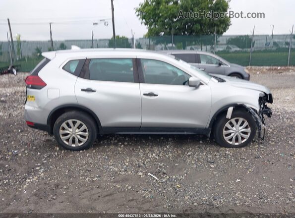5N1AT2MV7KC817198 2019 NISSAN ROGUE Silver Rear interior view