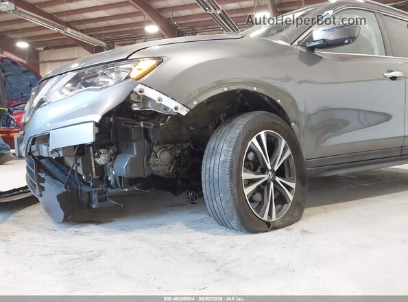 5N1AT2MV7LC777447 2020 NISSAN ROGUE Gray Front view