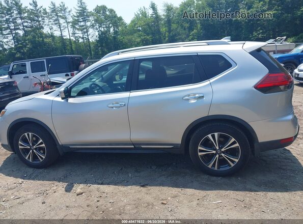 5N1AT2MV8HC755089 2017 NISSAN ROGUE Silver Widok wnętrza 360 stopni