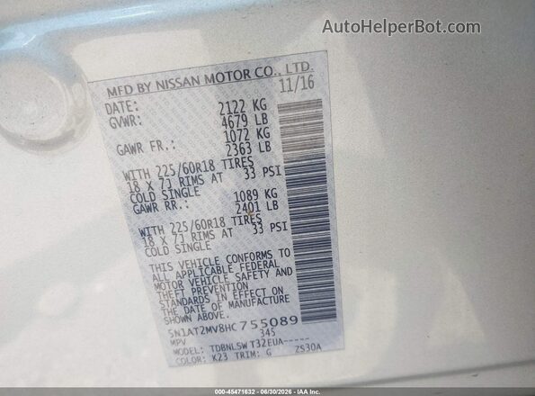 5N1AT2MV8HC755089 2017 NISSAN ROGUE Silver Widok komory silnika