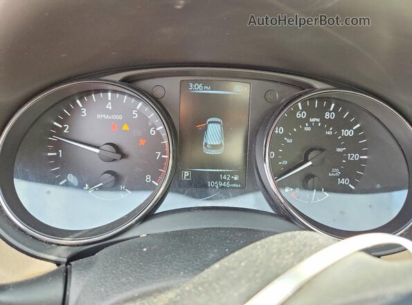 5N1AT2MV8HC774340 2017 NISSAN ROGUE White Սարքավորումների վահանակի տեսք