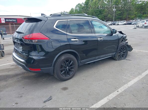 5N1AT2MV8HC820510 2017 NISSAN ROGUE Черный Задняя правая четверть