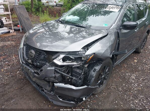 5N1AT2MV8JC809626 2018 NISSAN ROGUE Gray Front view