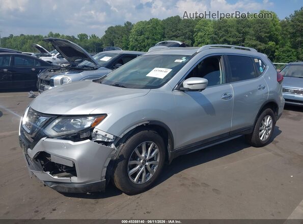 5N1AT2MV8JC834137 2018 NISSAN ROGUE Серебряный 