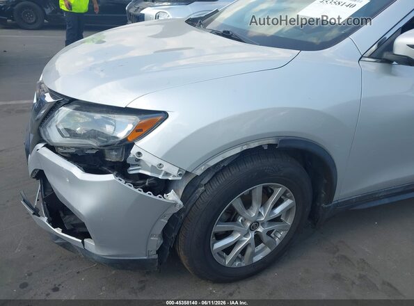 5N1AT2MV8JC834137 2018 NISSAN ROGUE Серебряный 