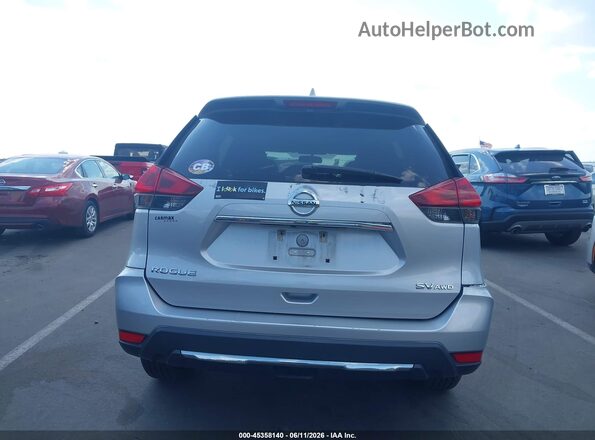 5N1AT2MV8JC834137 2018 NISSAN ROGUE Серебряный 