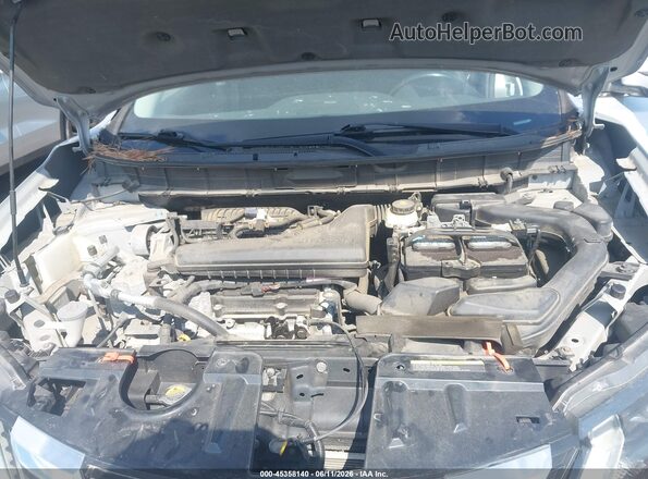5N1AT2MV8JC834137 2018 NISSAN ROGUE Серебряный 