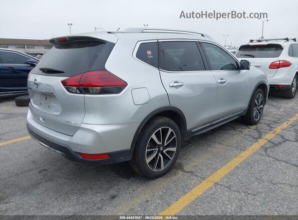 5N1AT2MV8KC755438 2019 NISSAN ROGUE Серебряный Задняя правая четверть