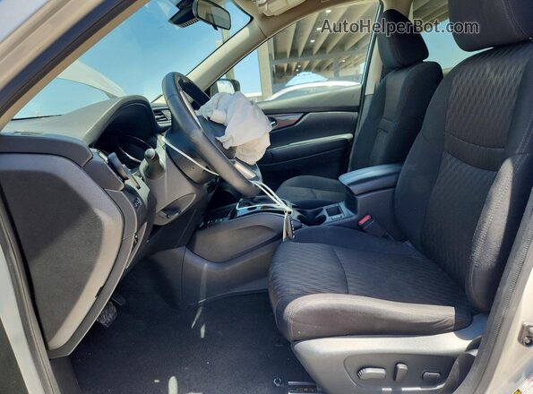 5N1AT2MV8LC791714 2020 NISSAN ROGUE Silver 