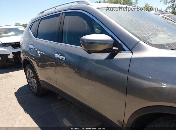 5N1AT2MV9GC747971 2016 NISSAN ROGUE Gray Rear interior view