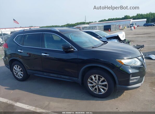 5N1AT2MV9HC751388 2017 NISSAN ROGUE Black Вид задньої частини салону