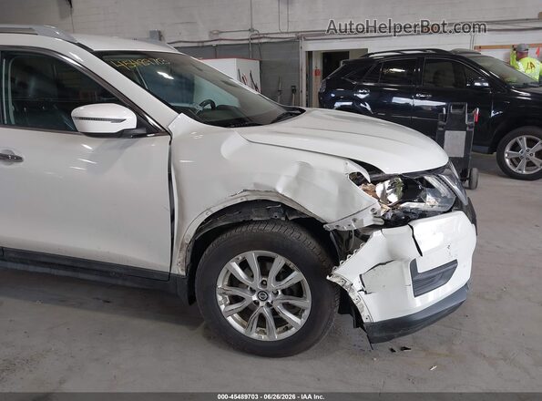 5N1AT2MV9HC844394 2017 NISSAN ROGUE White Vista frontal