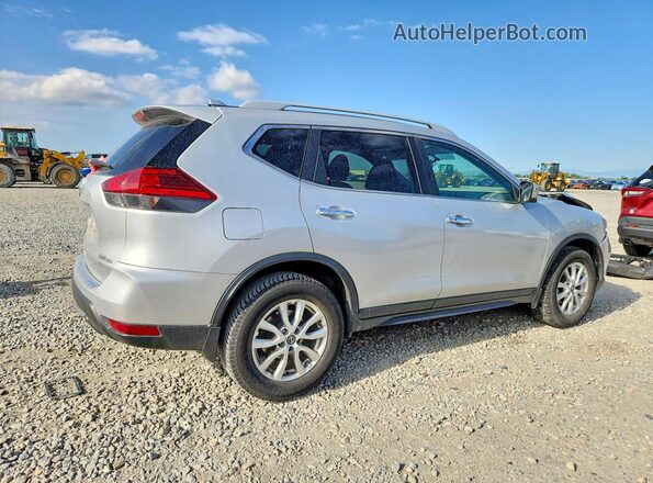 5N1AT2MV9HC852026 2017 NISSAN ROGUE Silver 