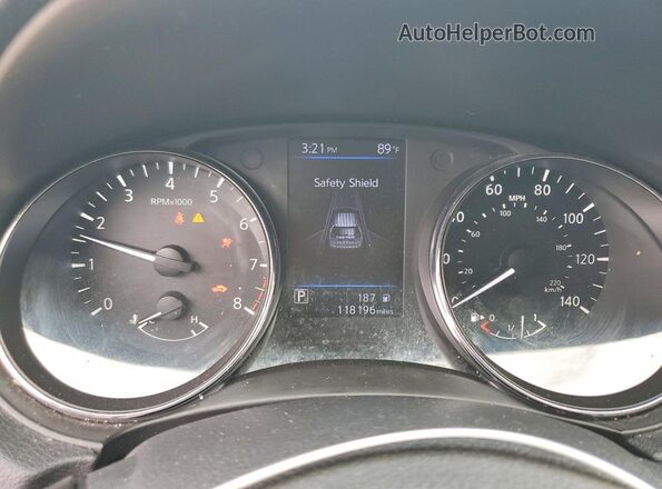 5N1AT2MV9JC814009 2018 NISSAN ROGUE White Սարքավորումների վահանակի տեսք