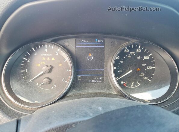 5N1AT2MV9JC828427 2018 NISSAN ROGUE Red Սարքավորումների վահանակի տեսք