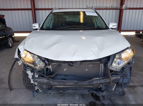 5N1AT2MVXGC796497 2016 NISSAN ROGUE White Սալոնի հետևի տեսք