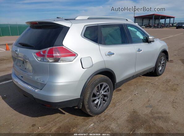 5N1AT2MVXGC870839 2016 NISSAN ROGUE Серебряный Задняя правая четверть