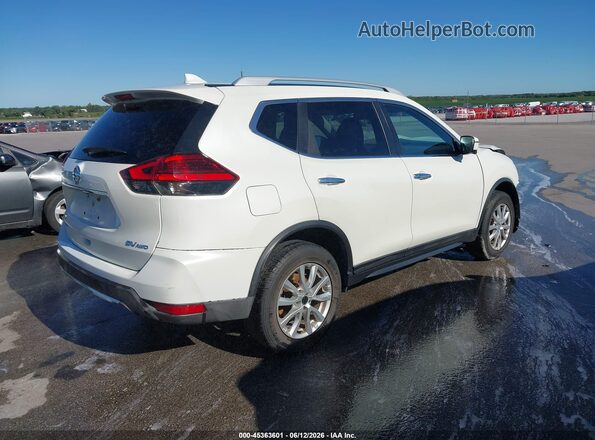 5N1AT2MVXHC789972 2017 NISSAN ROGUE White Tył prawy