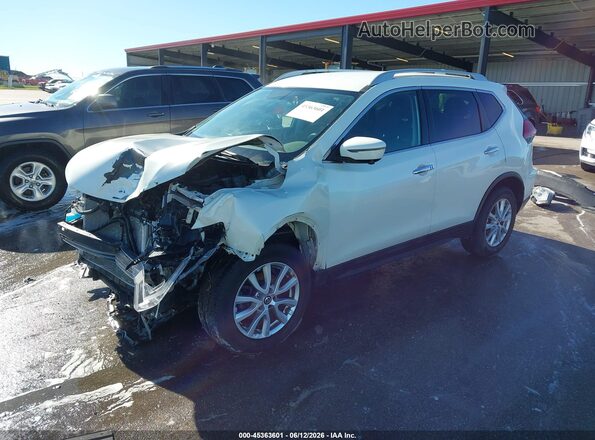 5N1AT2MVXHC789972 2017 NISSAN ROGUE White Przód lewy