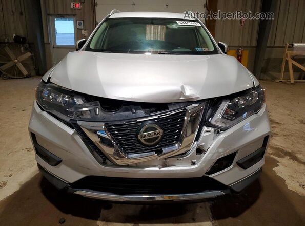 5N1AT2MVXJC806257 2018 NISSAN ROGUE Silver 