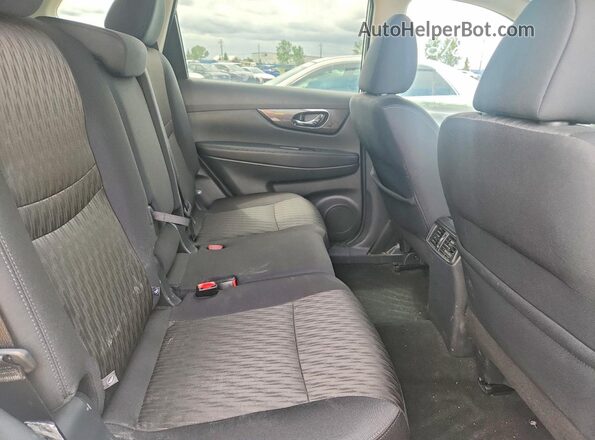 5N1AT2MVXJC834690 2018 NISSAN ROGUE White 