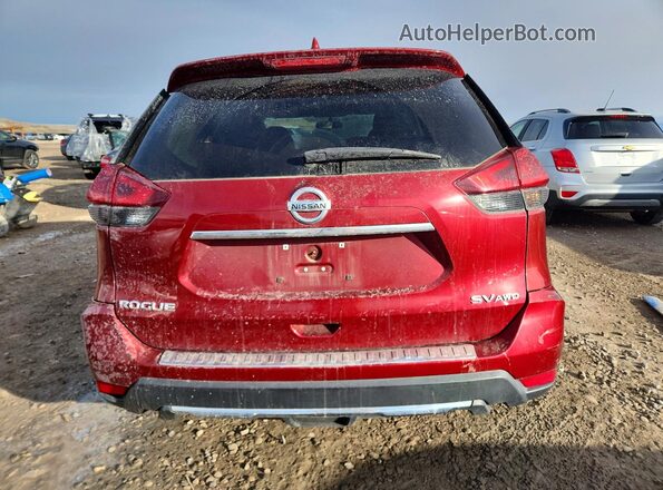 5N1AT2MVXJC837458 2018 NISSAN ROGUE Red უკანა ხედი