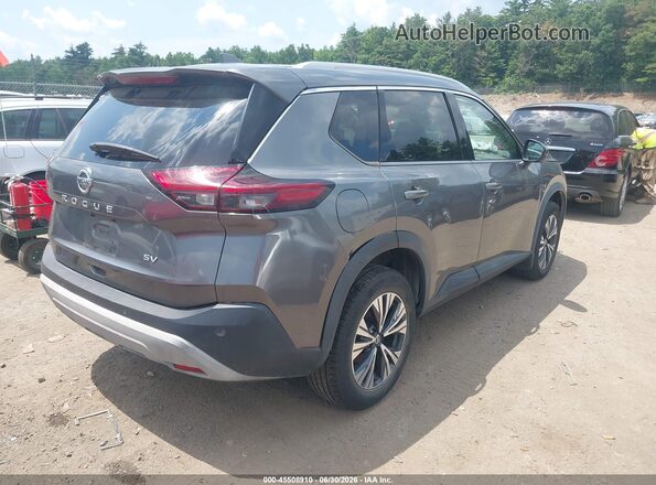 5N1AT3BA2MC700587 2021 NISSAN ROGUE Серый Задняя правая четверть