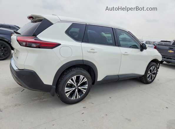 5N1AT3BA2MC795264 2021 NISSAN ROGUE White Задня права чверть
