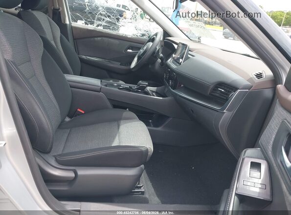 5N1AT3BA3MC745618 2021 NISSAN ROGUE Silver Սալոնի դիմացի տեսք
