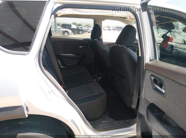 5N1AT3BA3MC836601 2021 NISSAN ROGUE Silver VIN კოდის სტიკერის ხედი