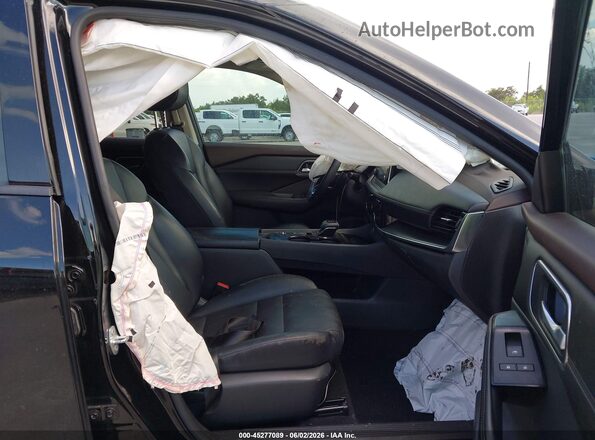 5N1AT3BA7MC821339 2021 NISSAN ROGUE Black Front interior view