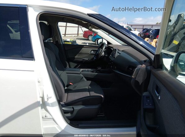 5N1AT3BA8MC820782 2021 NISSAN ROGUE White Вид салону спереду