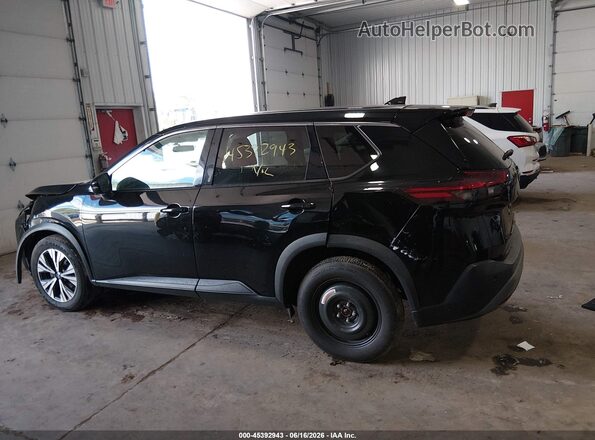5N1AT3BB1MC746484 2021 NISSAN ROGUE Черный Вид задней части салона