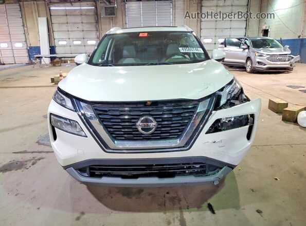 5N1AT3BB3MC731176 2021 NISSAN ROGUE Белый Вид спереди