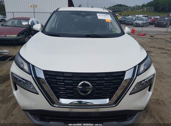 5N1AT3BB6MC813516 2021 NISSAN ROGUE White Widok wnętrza z tyłu