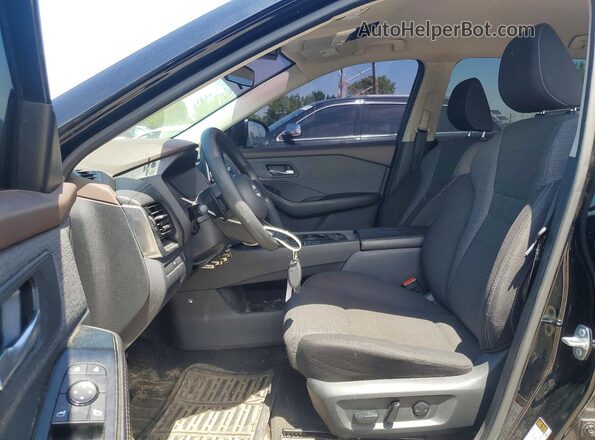 5N1AT3BB7MC829756 2021 NISSAN ROGUE Black Front interior view