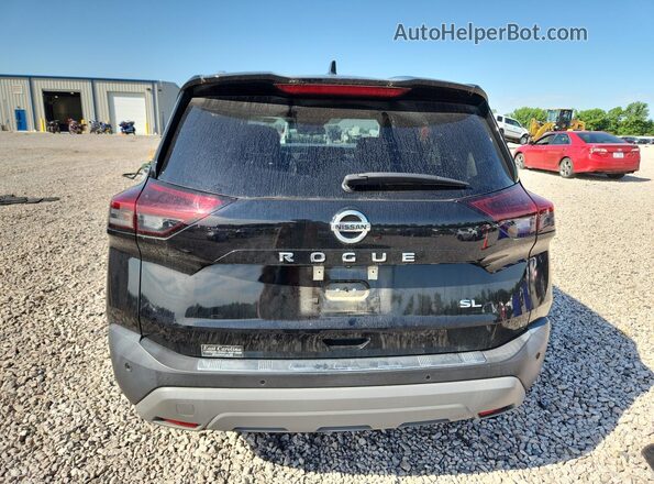 5N1AT3CA1MC798686 2021 NISSAN ROGUE Черный Вид сзади