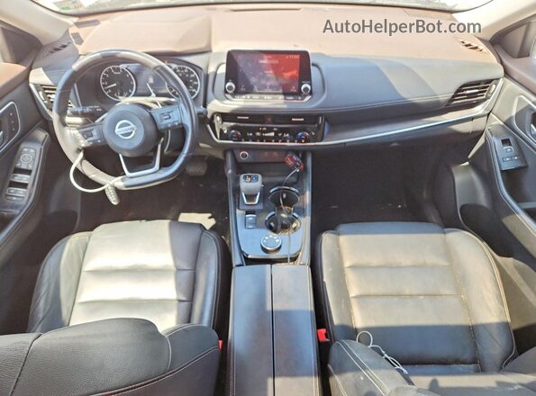 5N1AT3CB2MC705747 2021 NISSAN ROGUE Silver 