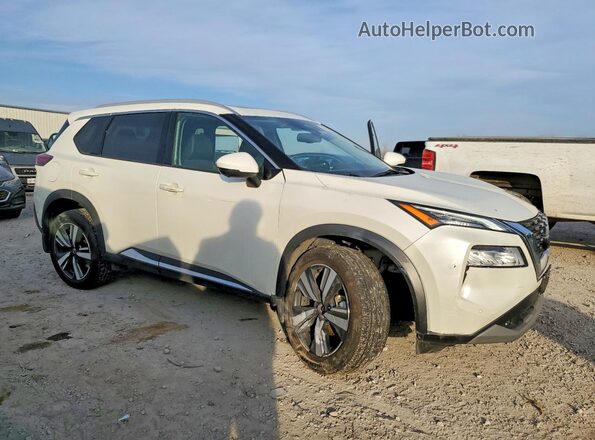 5N1AT3CB4MC745554 2021 NISSAN ROGUE White Передня права чверть