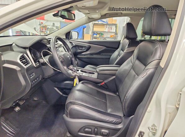 5N1AZ2CS7LN136356 2020 NISSAN MURANO White Вид салону спереду