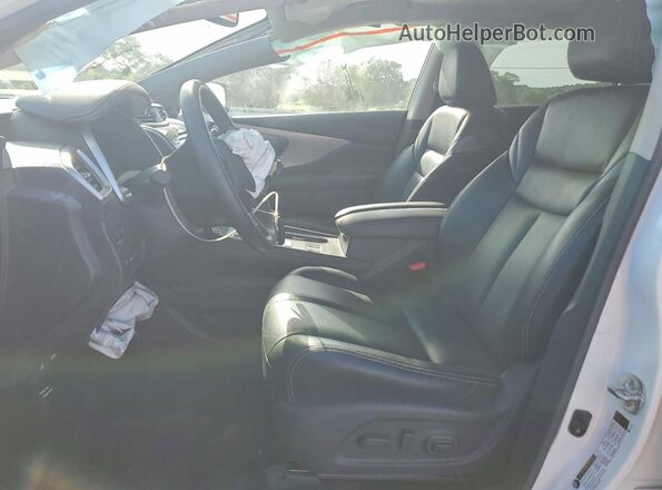 5N1AZ2CS9PC134285 2023 NISSAN MURANO Белый Вид салона спереди