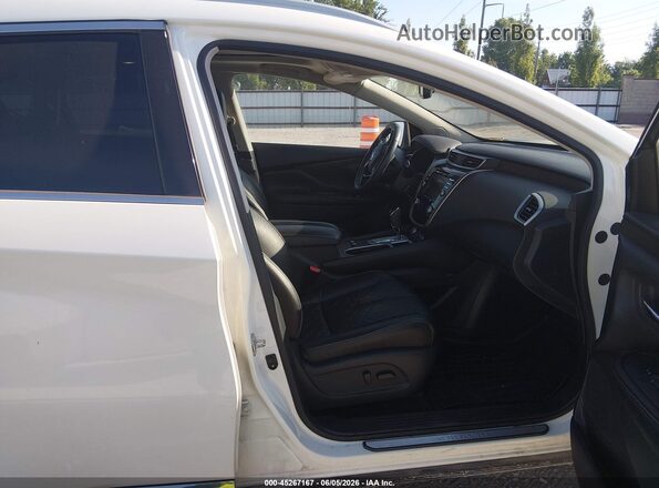 5N1AZ2DS8LN174516 2020 NISSAN MURANO White Widok wnętrza z przodu